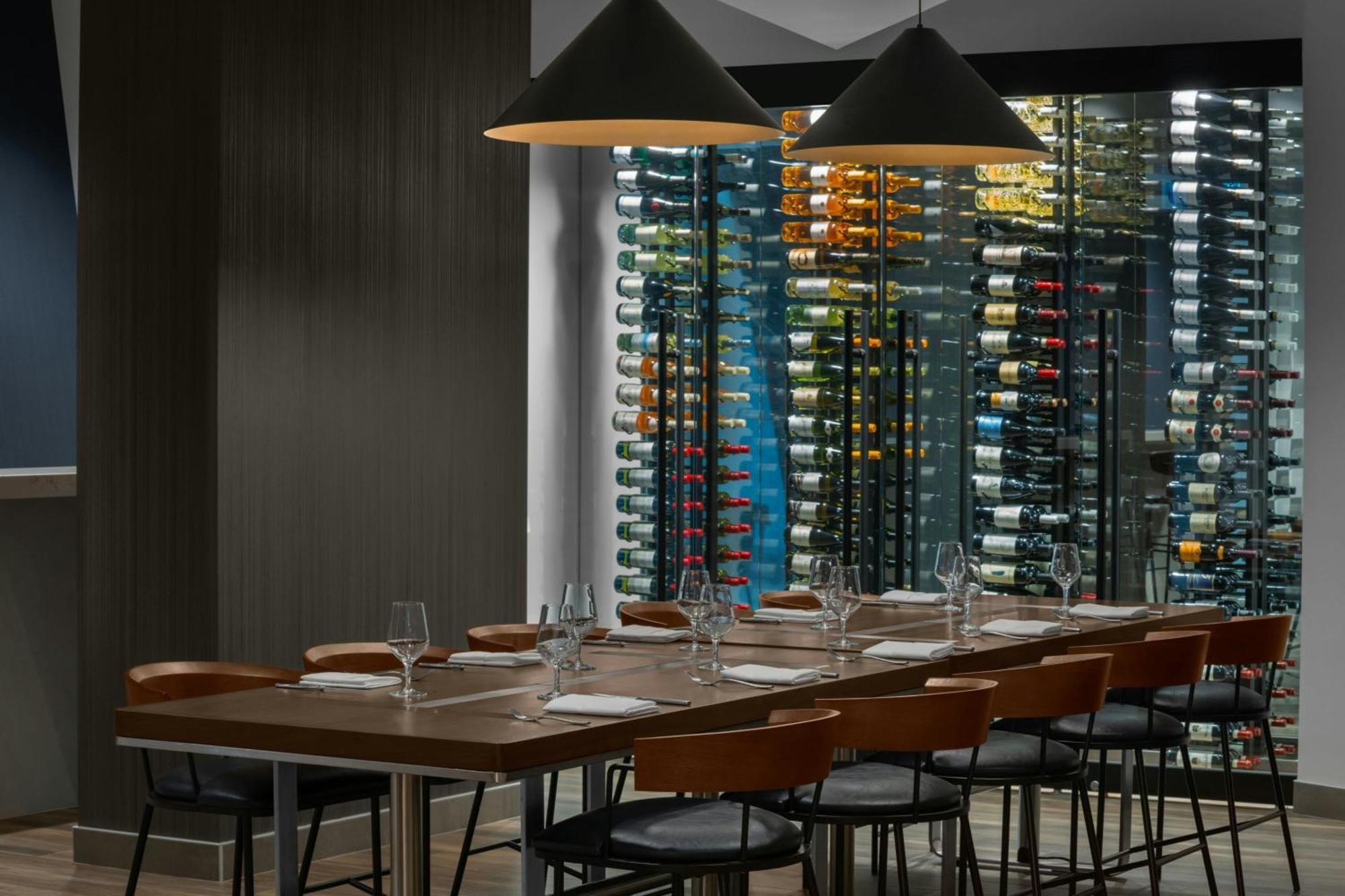 The Dorian, Autograph Collection Hotel Calgary Ngoại thất bức ảnh