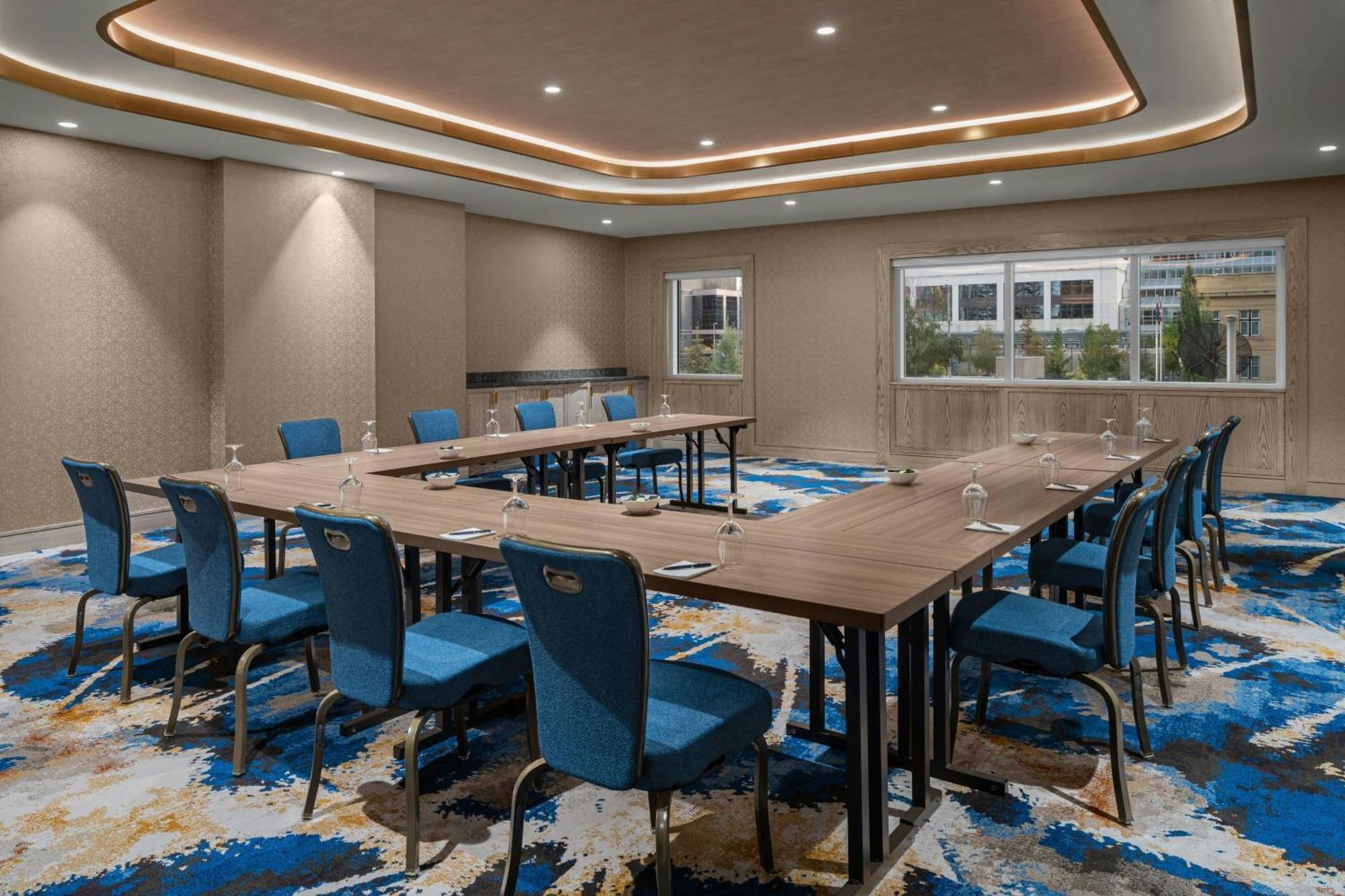 The Dorian, Autograph Collection Hotel Calgary Ngoại thất bức ảnh